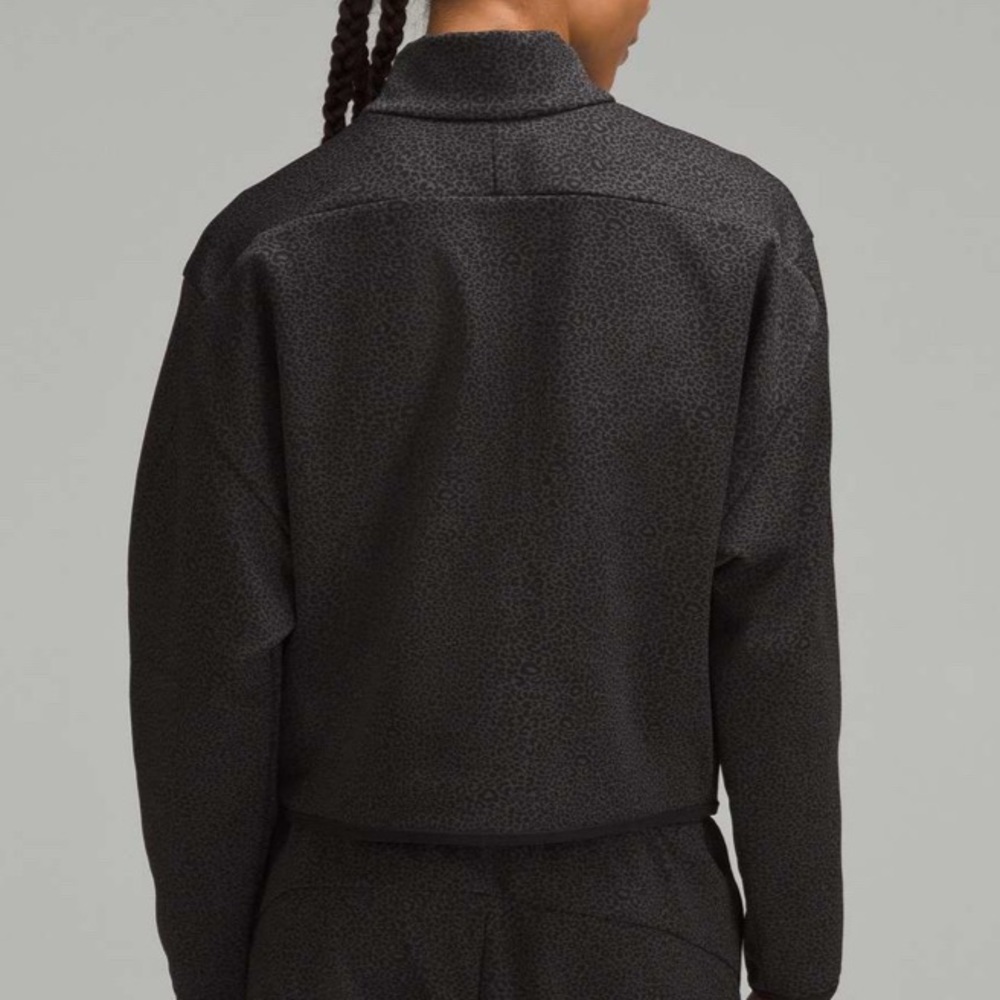 #164 NWT Lululemon lab Double-Knit Jacquard 1/2 zip Leopard Mini Grey Blk Sz 14